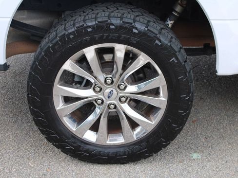 Used 2016 Ford F150 XLT w/ Equipment Group 302A Luxury AWD/4WD image 31