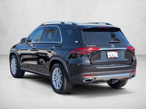 Certified 2026 Mercedes-Benz GLE 350 4MATIC image 8
