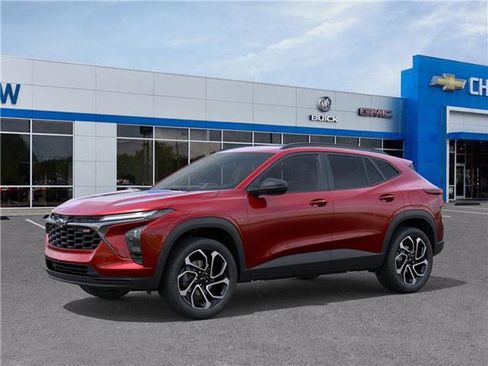 New 2026 Chevrolet Trax RS w/ Sunroof Package image 2