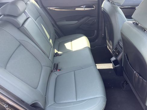 Certified 2024 Kia Seltos SX w/ SX Sunroof Package AWD/4WD image 12