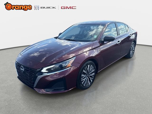 Used 2025 Nissan Altima 2.5 SV FWD image 7