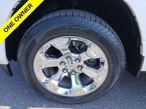 Used 2022 RAM 1500 Big Horn AWD/4WD image 2