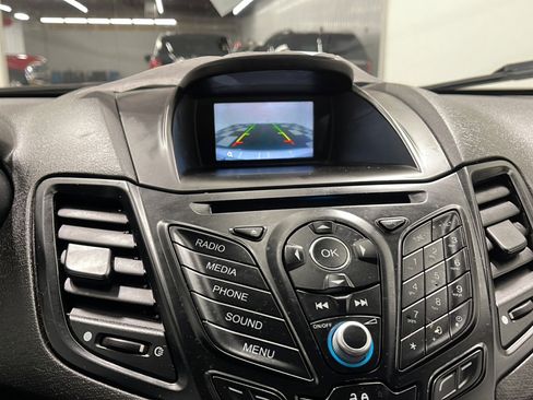 Used 2018 Ford Fiesta SE FWD image 9