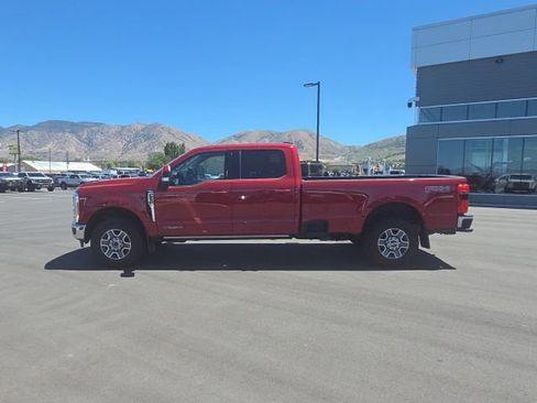 Used 2023 Ford F250 Lariat w/ Lariat Ultimate Package AWD/4WD image 3