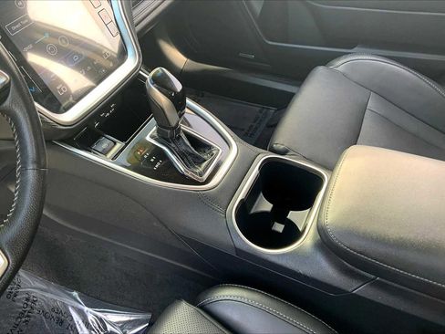 Used 2020 Subaru Outback Limited XT image 16