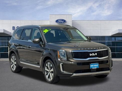 Used 2022 Kia Telluride S AWD/4WD image 2