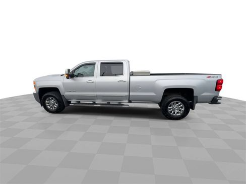 Certified 2019 Chevrolet Silverado 3500 LTZ w/ Duramax Plus Package image 5