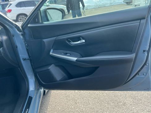 Used 2024 Nissan Sentra SV image 27