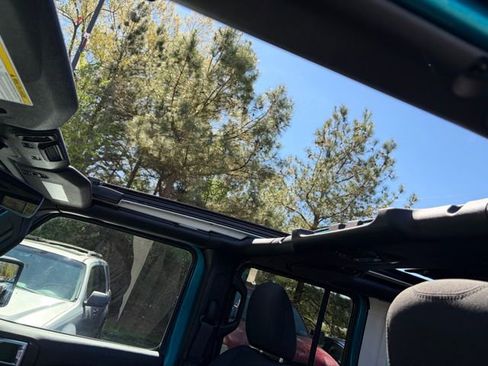 Used 2020 Jeep Wrangler Unlimited Sport S w/ Sun And Sound Package image 41