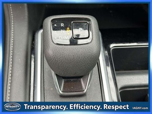 Used 2025 Nissan Pathfinder SV AWD/4WD image 29