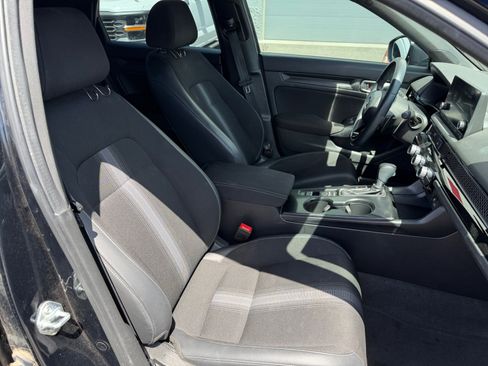 Used 2024 Honda Civic Sport image 29