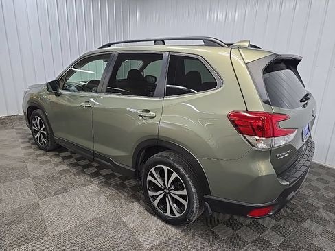 Used 2019 Subaru Forester Limited AWD/4WD image 9