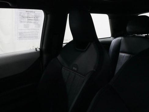Certified 2025 MINI Cooper S image 21
