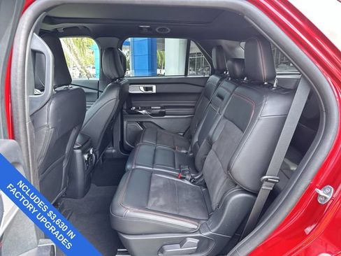 Used 2023 Ford Explorer ST-Line w/ Class IV Trailer Tow Package RWD image 27