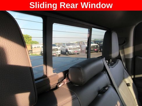 Certified 2022 GMC Sierra 1500 Denali AWD/4WD image 28