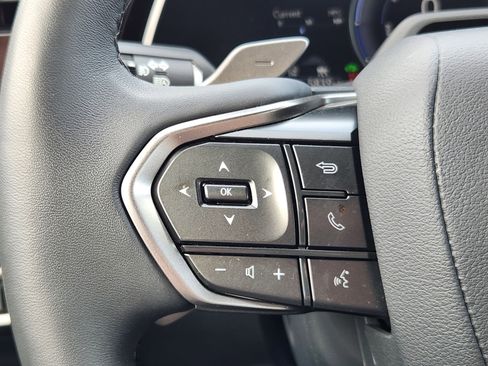 Used 2023 Lexus RX 350h w/ Cold Area Package image 32