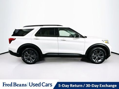 Certified 2023 Ford Explorer XLT w/ Equipment Group 202A image 9
