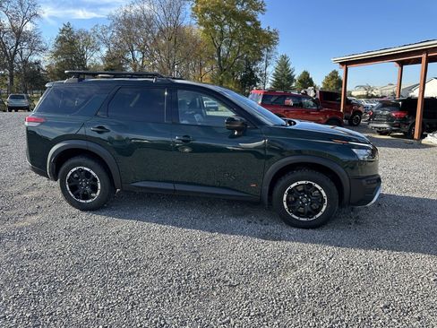 Used 2023 Nissan Pathfinder Rock Creek AWD/4WD image 4