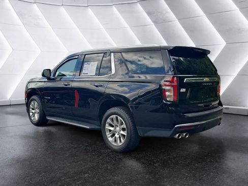 Used 2021 Chevrolet Tahoe Premier w/ Premium Package AWD/4WD image 3