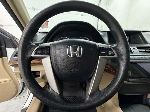 Used 2012 Honda Accord EX image 16