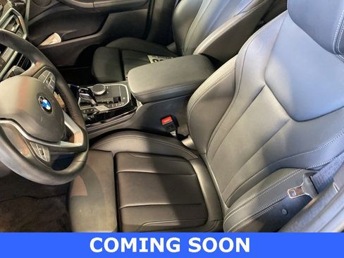 Used 2024 BMW X4 xDrive30i w/ Parking Assistance Package image 8