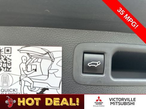 Used 2021 Toyota Highlander Platinum image 16