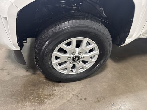 New 2025 Toyota Tacoma SR image 9