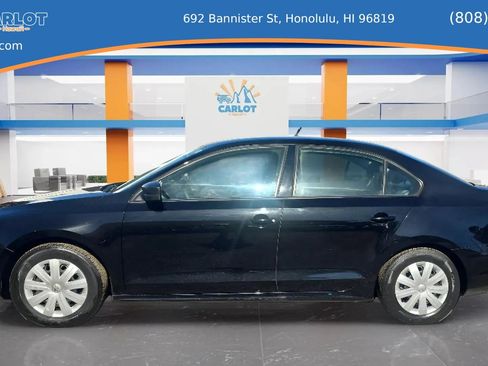 Used 2015 Volkswagen Jetta S FWD image 2