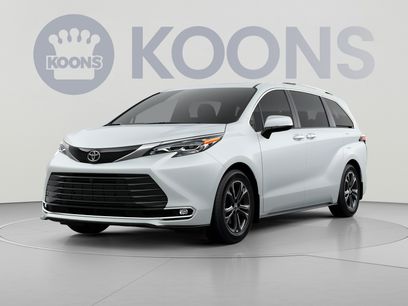 New 2026 Toyota Sienna Platinum
