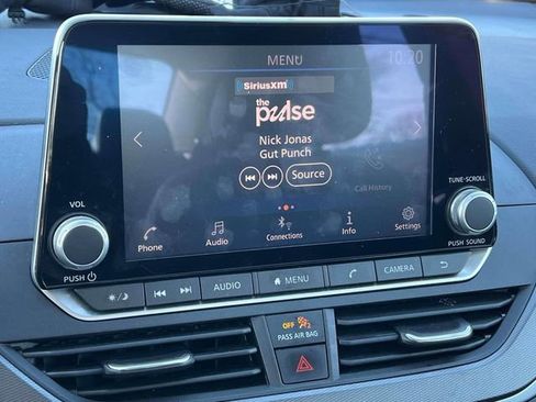 Used 2023 Nissan Altima 2.5 SR image 30