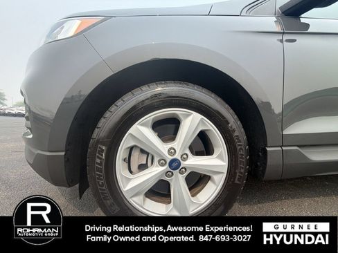 Used 2021 Ford Edge SE AWD/4WD image 11