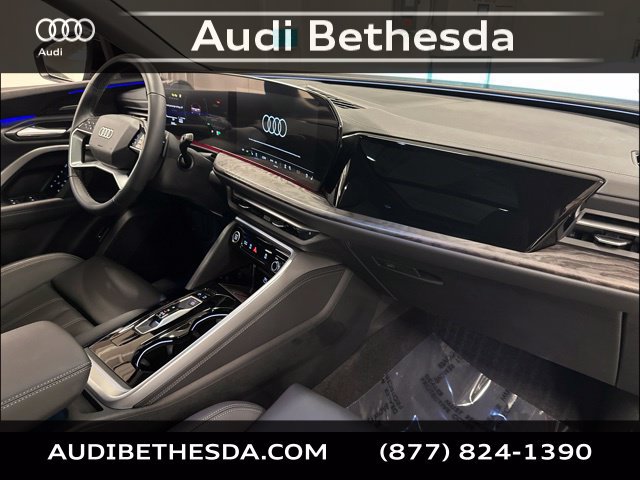 Certified 2025 Audi Q5 Premium Plus AWD/4WD image 11
