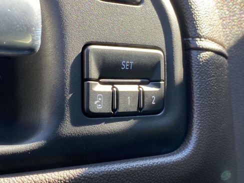 Used 2020 GMC Sierra 1500 SLT w/ SLT Premium Plus Package image 18