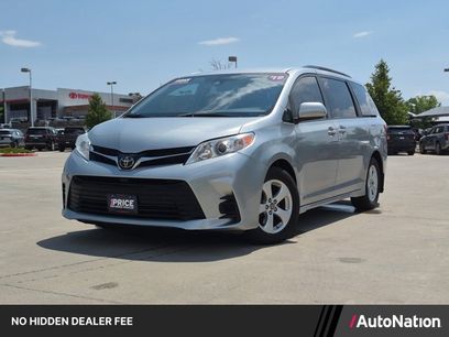 Used 2019 Toyota Sienna LE