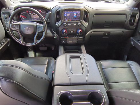 Certified 2020 Chevrolet Silverado 1500 LTZ w/ LTZ Plus Package AWD/4WD image 19