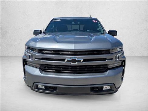 Used 2021 Chevrolet Silverado 1500 RST w/ Convenience Package II AWD/4WD image 2