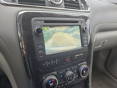 Used 2017 Buick Enclave Convenience image 23