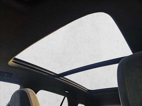 New 2025 Chevrolet Blazer EV SS image 16