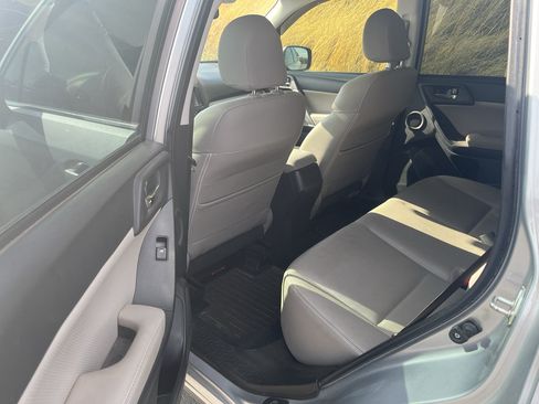 Used 2015 Subaru Forester 2.5i Touring w/ Eyesight & Navigation System AWD/4WD image 6
