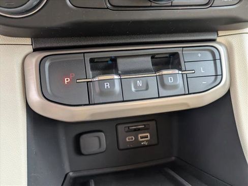 Used 2023 GMC Acadia Denali w/ Denali Ultimate Package image 11