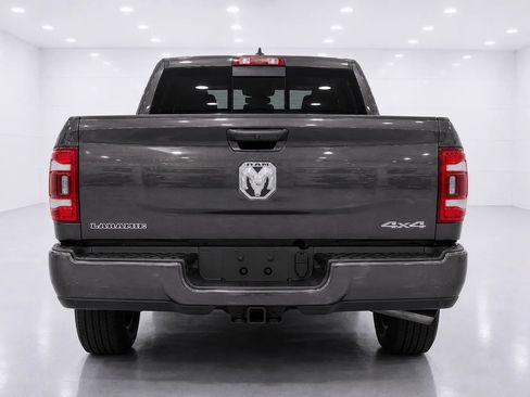 Used 2024 RAM 2500 Laramie AWD/4WD image 4
