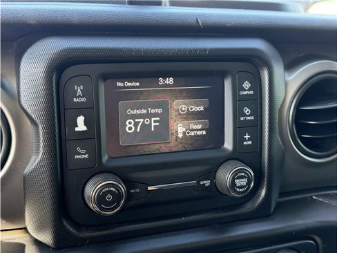 Used 2020 Jeep Wrangler Sport AWD/4WD image 45