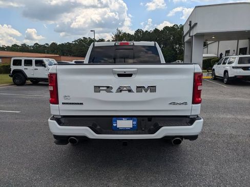 Used 2025 RAM 1500 Big Horn AWD/4WD image 6