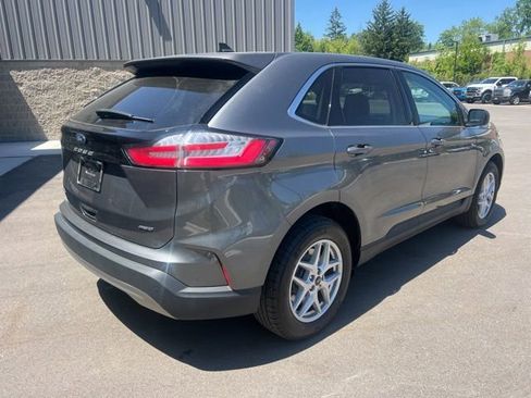 Used 2023 Ford Edge SEL w/ Convenience Package AWD/4WD image 5