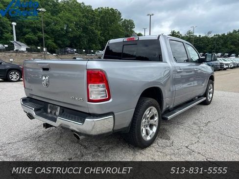 Used 2022 RAM 1500 Big Horn AWD/4WD image 3