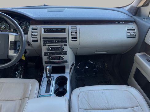 Used 2009 Ford Flex SEL image 23