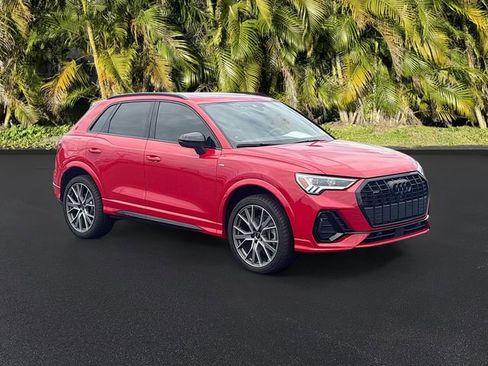 Used 2025 Audi Q3 2.0T Premium Plus AWD/4WD image 2