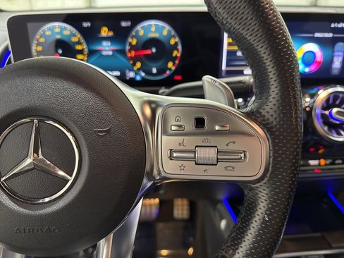 Used 2021 Mercedes-Benz GLB 35 AMG 4MATIC w/ Premium Package image 26