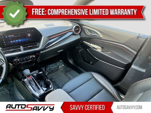 Used 2025 Chevrolet Trax RS w/ Driver Confidence Package image 22