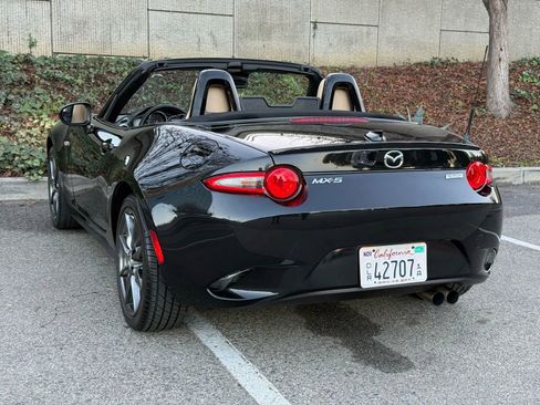 Used 2016 MAZDA MX-5 Miata Grand Touring image 14